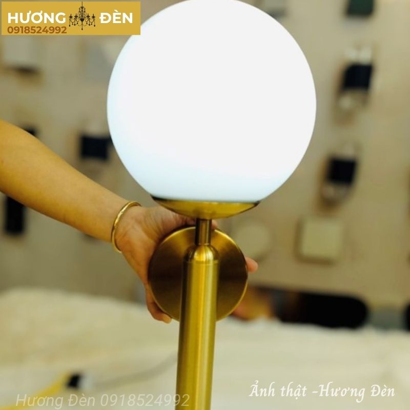 den-tuong-trang-tri-chinh-hang-vk02b